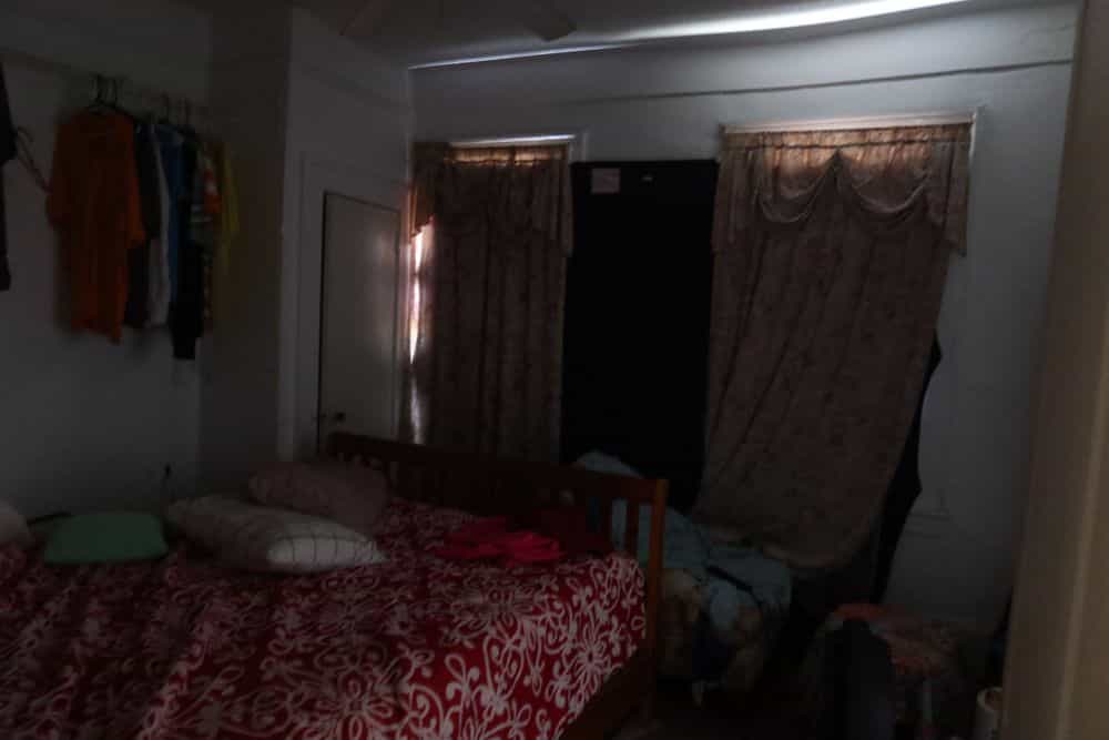 Picture of undefined, number 30