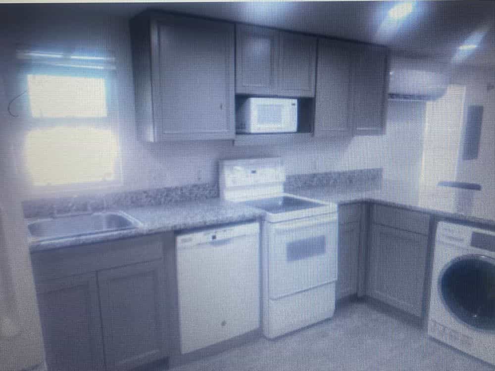 Picture of undefined, number 3