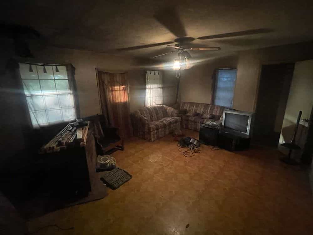 Picture of undefined, number 16