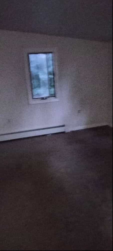 Picture of undefined, number 3