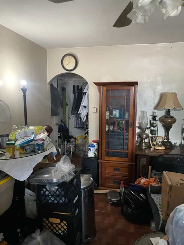 Picture of undefined, number 8