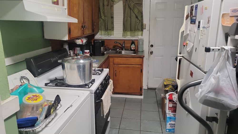Picture of undefined, number 20