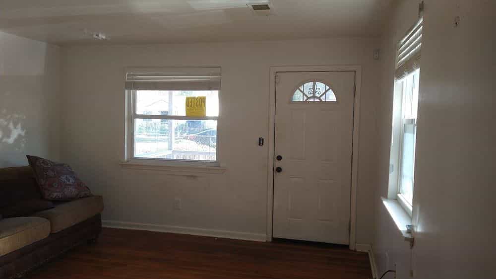 Picture of undefined, number 4