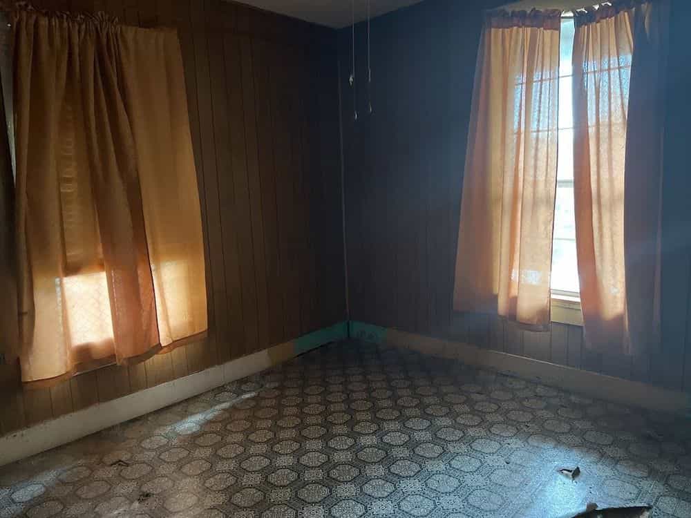 Picture of undefined, number 7