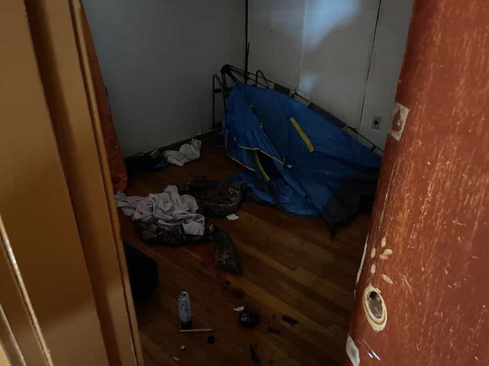Picture of undefined, number 17