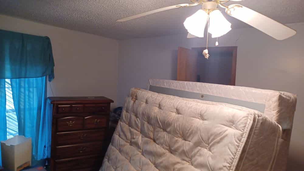 Picture of undefined, number 16