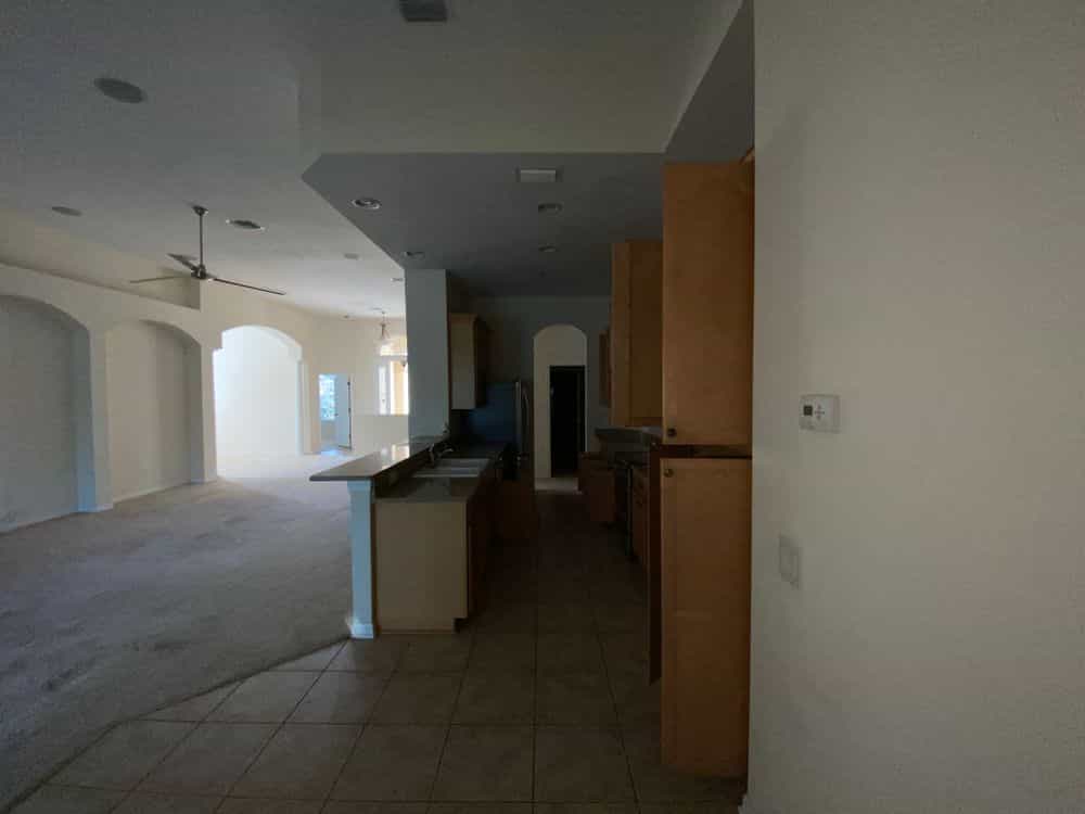 Picture of undefined, number 4