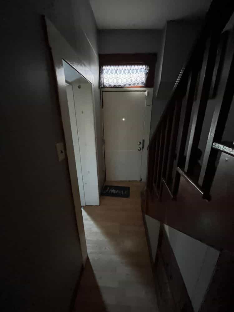 Picture of undefined, number 24