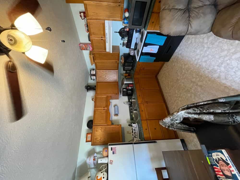 Picture of undefined, number 8