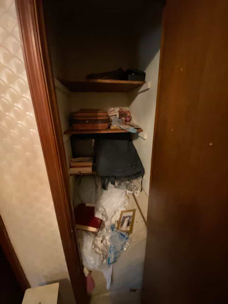 Picture of undefined, number 27