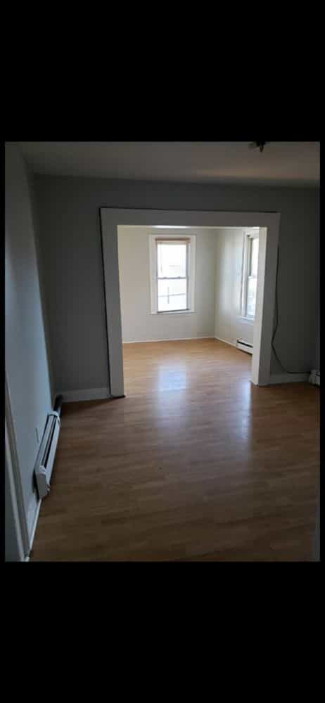 Picture of undefined, number 7