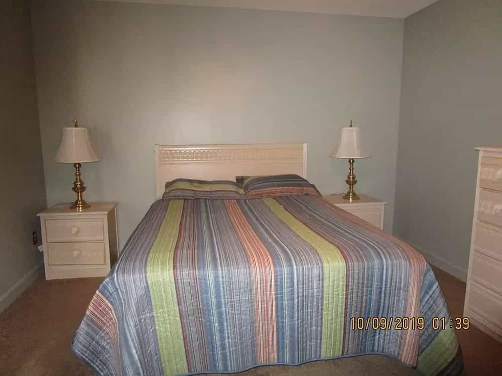 Picture of undefined, number 6