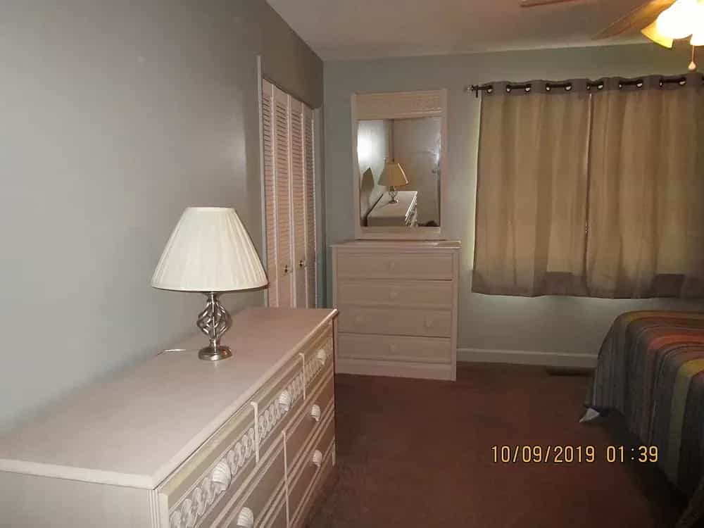 Picture of undefined, number 7