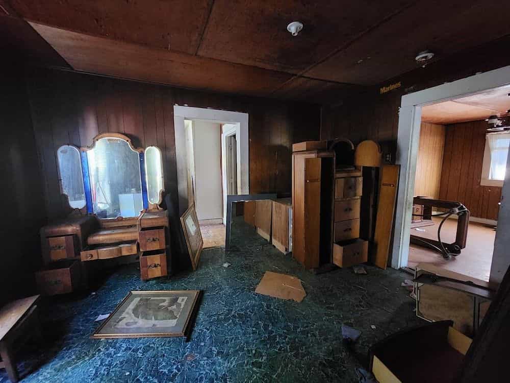 Picture of undefined, number 13