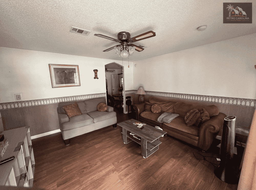 Picture of undefined, number 4