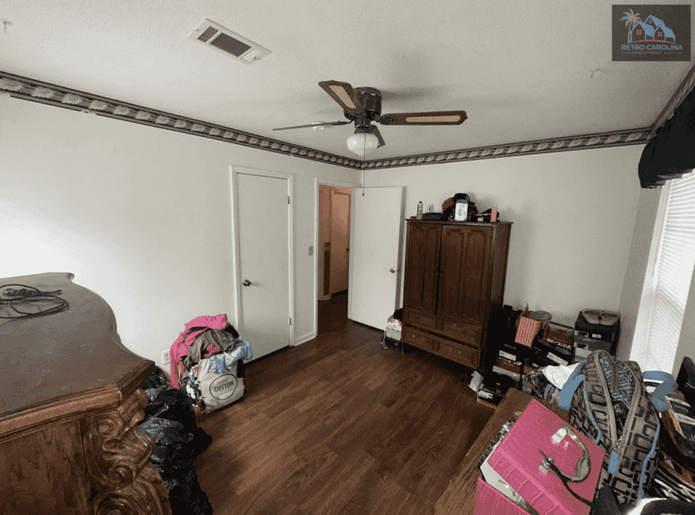 Picture of undefined, number 6