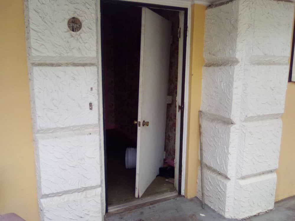 Picture of undefined, number 11