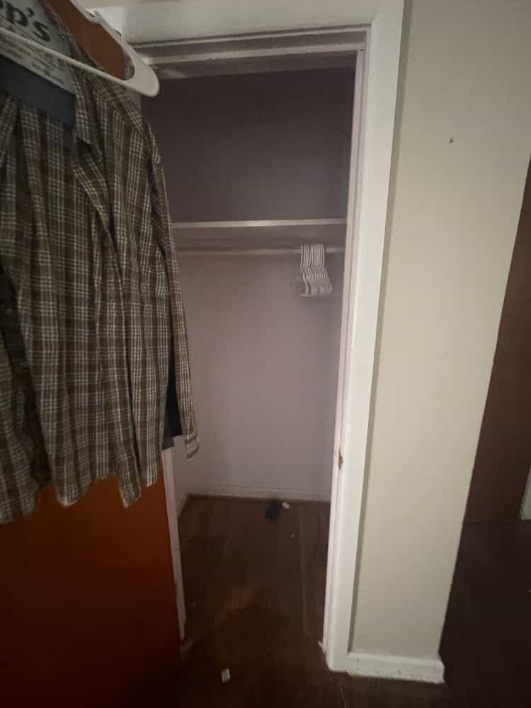 Picture of undefined, number 7
