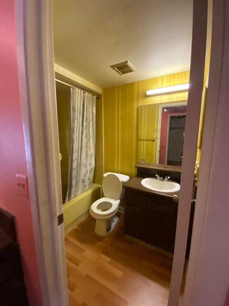 Picture of undefined, number 15