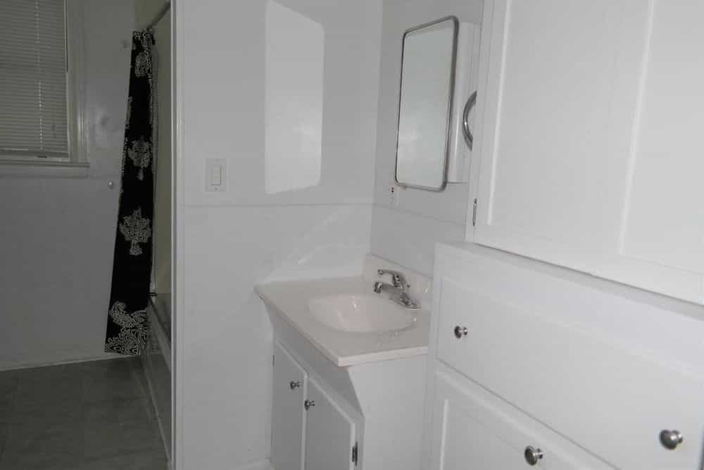 Picture of undefined, number 4