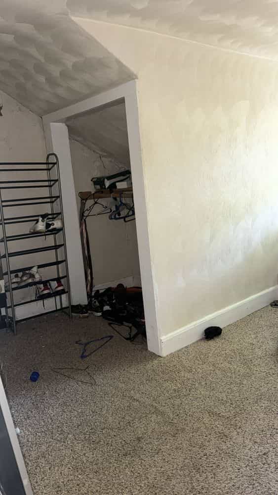 Picture of undefined, number 4