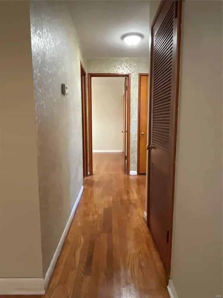 Picture of undefined, number 14