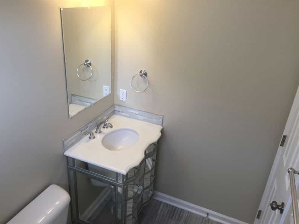 Picture of undefined, number 8
