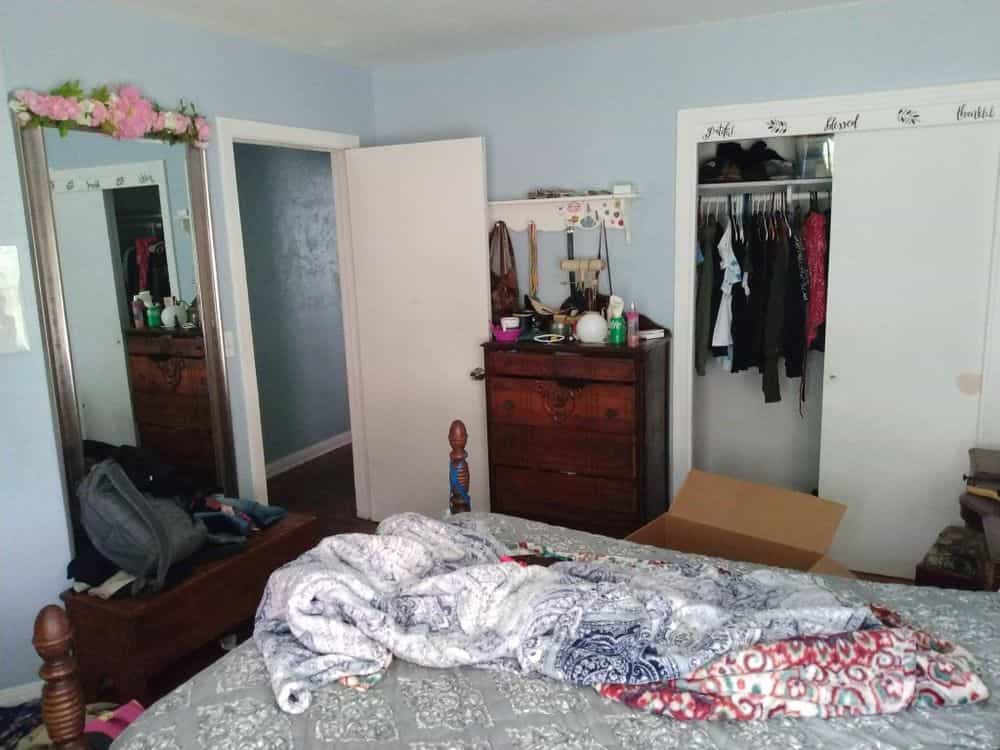 Picture of undefined, number 24