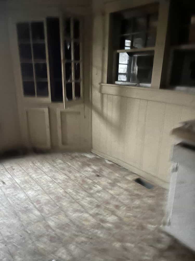 Picture of undefined, number 6