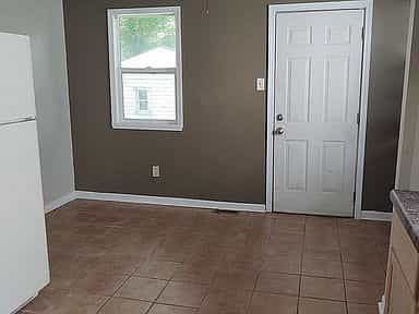 Picture of undefined, number 5