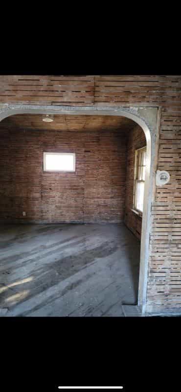 Picture of undefined, number 8
