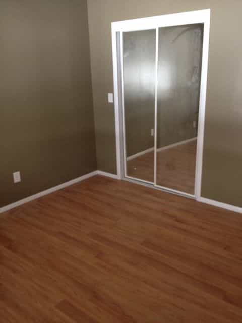 Picture of undefined, number 8
