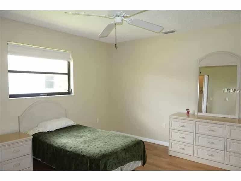 Picture of undefined, number 12