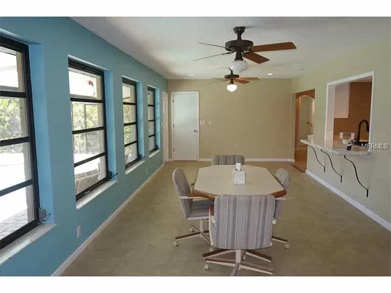 Picture of undefined, number 7