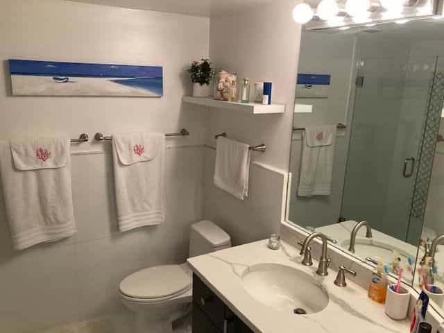 Picture of undefined, number 4