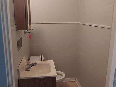 Picture of undefined, number 10