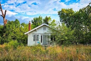 Image of an abandoned house
